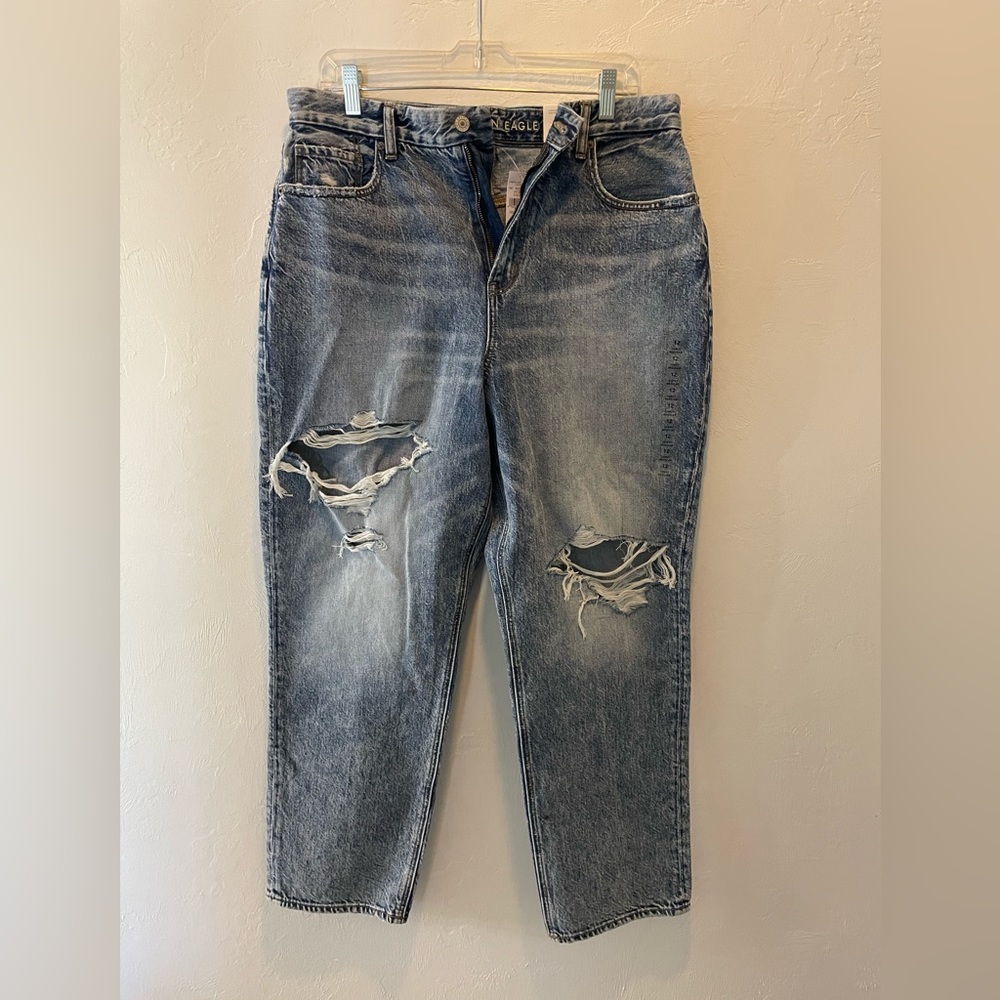 American Eagle Curvy Mom Jean